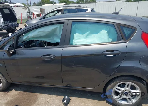 2019 Ford Fiesta Se из США, поврежденный, VIN 3FADP4EJ6KM102205